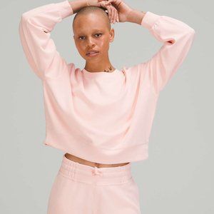 Lululemon PERFECTLY OVERSIZED CROPPED CREW SOFTSTREME